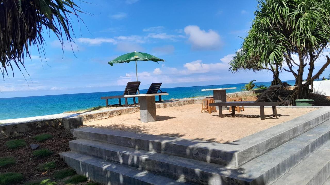 Sevenra Grand Beach Hotel Ambalangoda  Luaran gambar