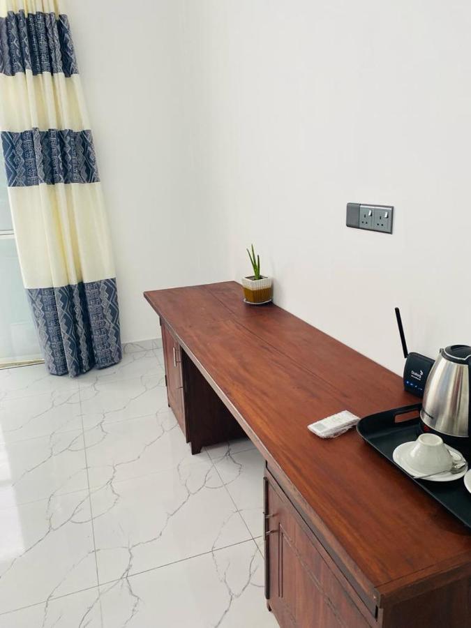 Sevenra Grand Beach Hotel Ambalangoda  Luaran gambar