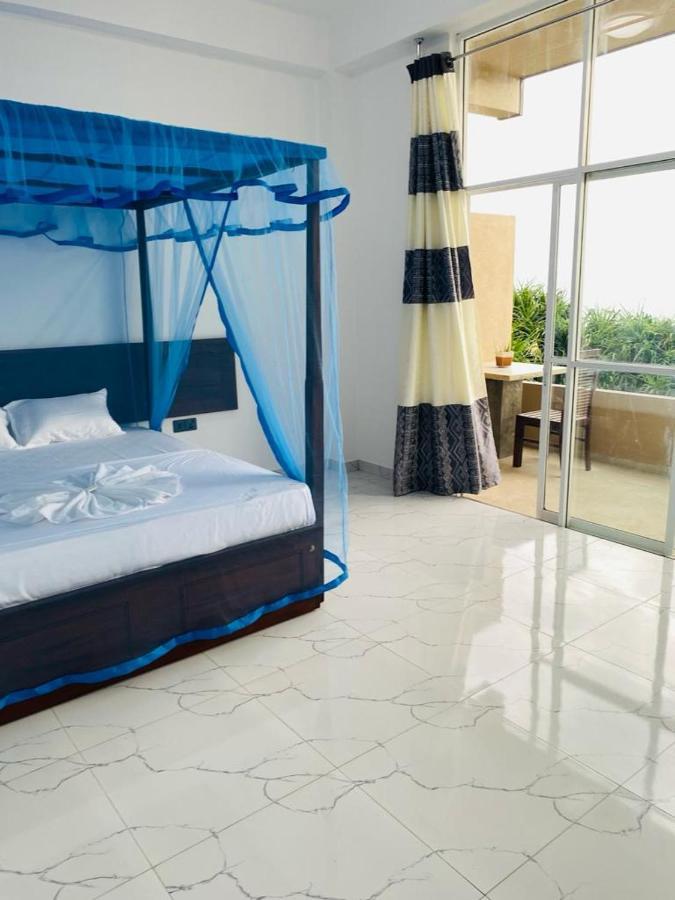 Sevenra Grand Beach Hotel Ambalangoda  Luaran gambar