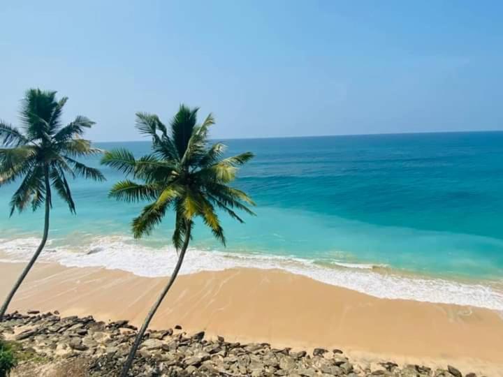 Sevenra Grand Beach Hotel Ambalangoda  Luaran gambar