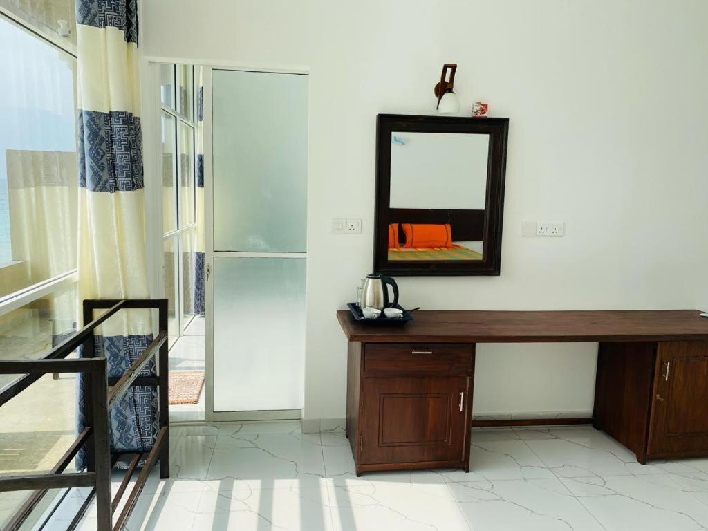 Sevenra Grand Beach Hotel Ambalangoda  Luaran gambar