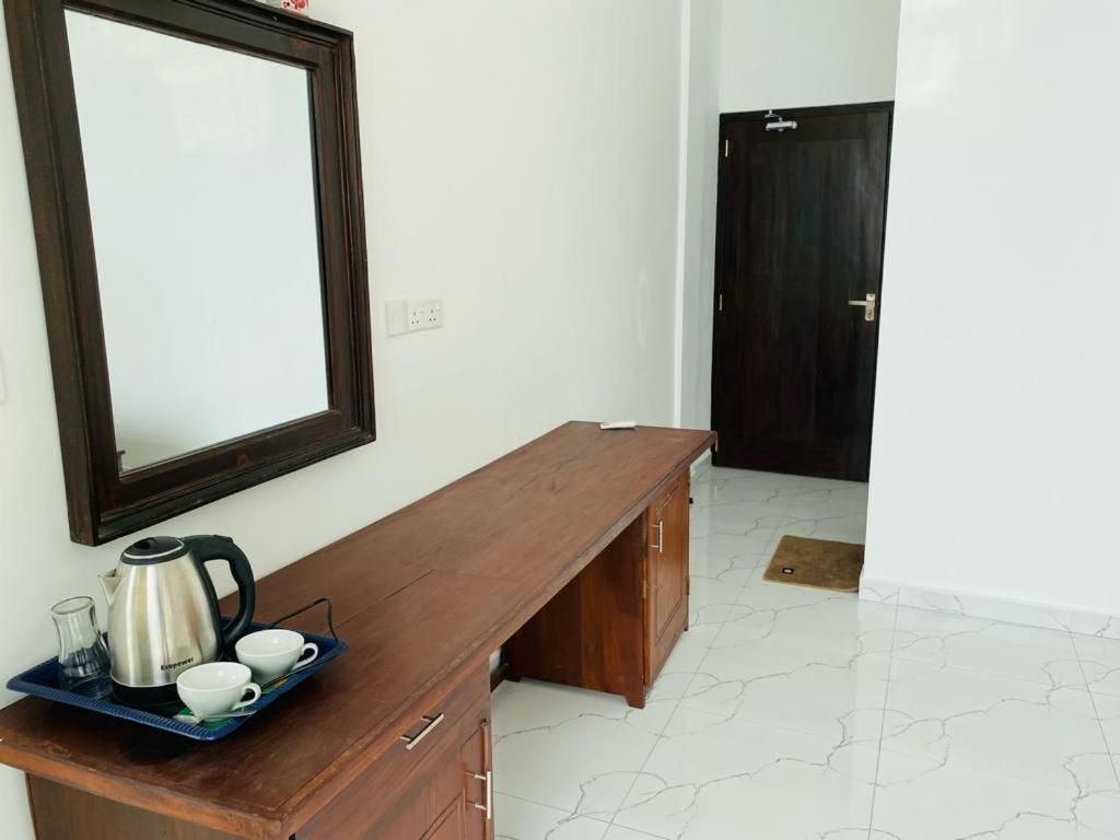 Sevenra Grand Beach Hotel Ambalangoda  Luaran gambar