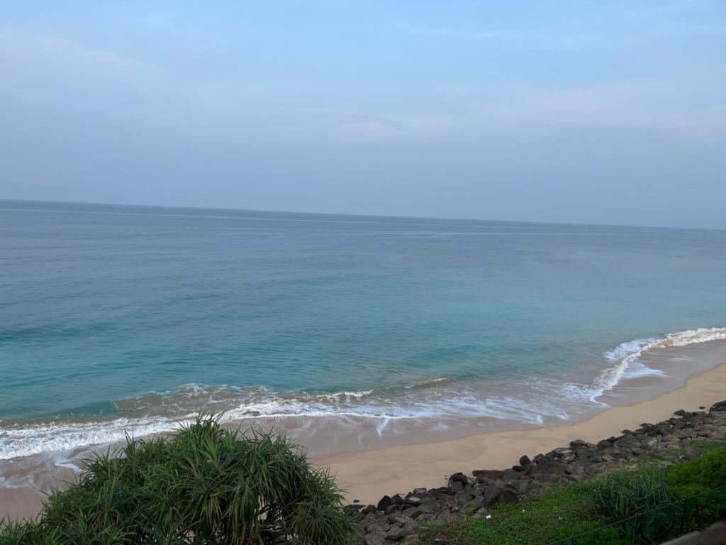 Sevenra Grand Beach Hotel Ambalangoda  Luaran gambar